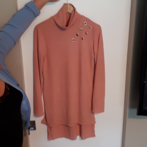 Turtleneck sweater - Picture 2 of 2